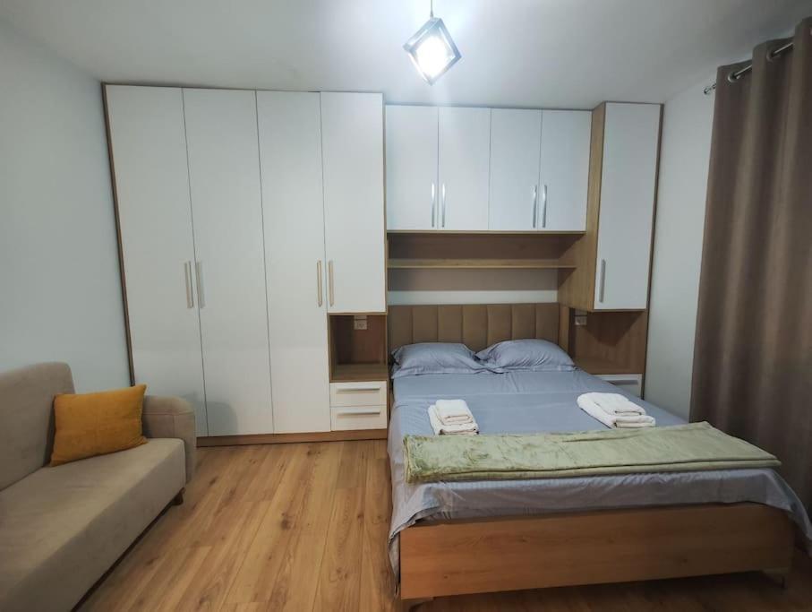 Starlight Downtown Apartment Tirana Exteriér fotografie